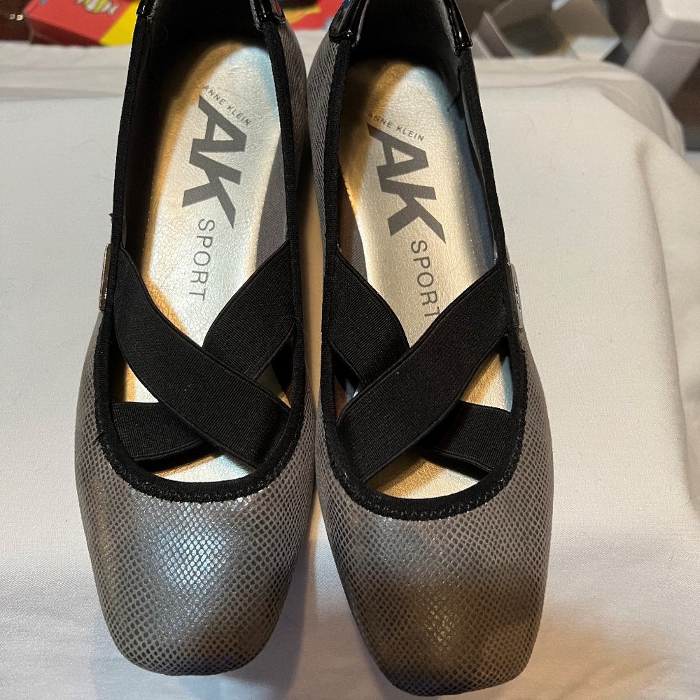 Anne Klein Grey Shoes